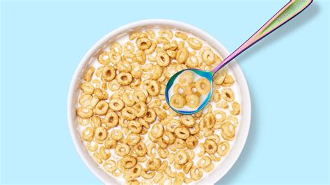 Spoon Cereal: The Breakfast Trick That Will Wow Your Taste Buds